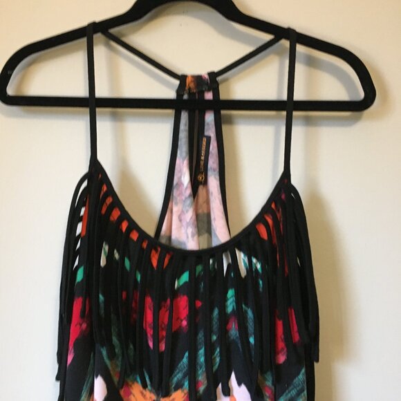 Arizona Bohemian Fusion Tassel Hemmed Tank - Picture 6 of 15